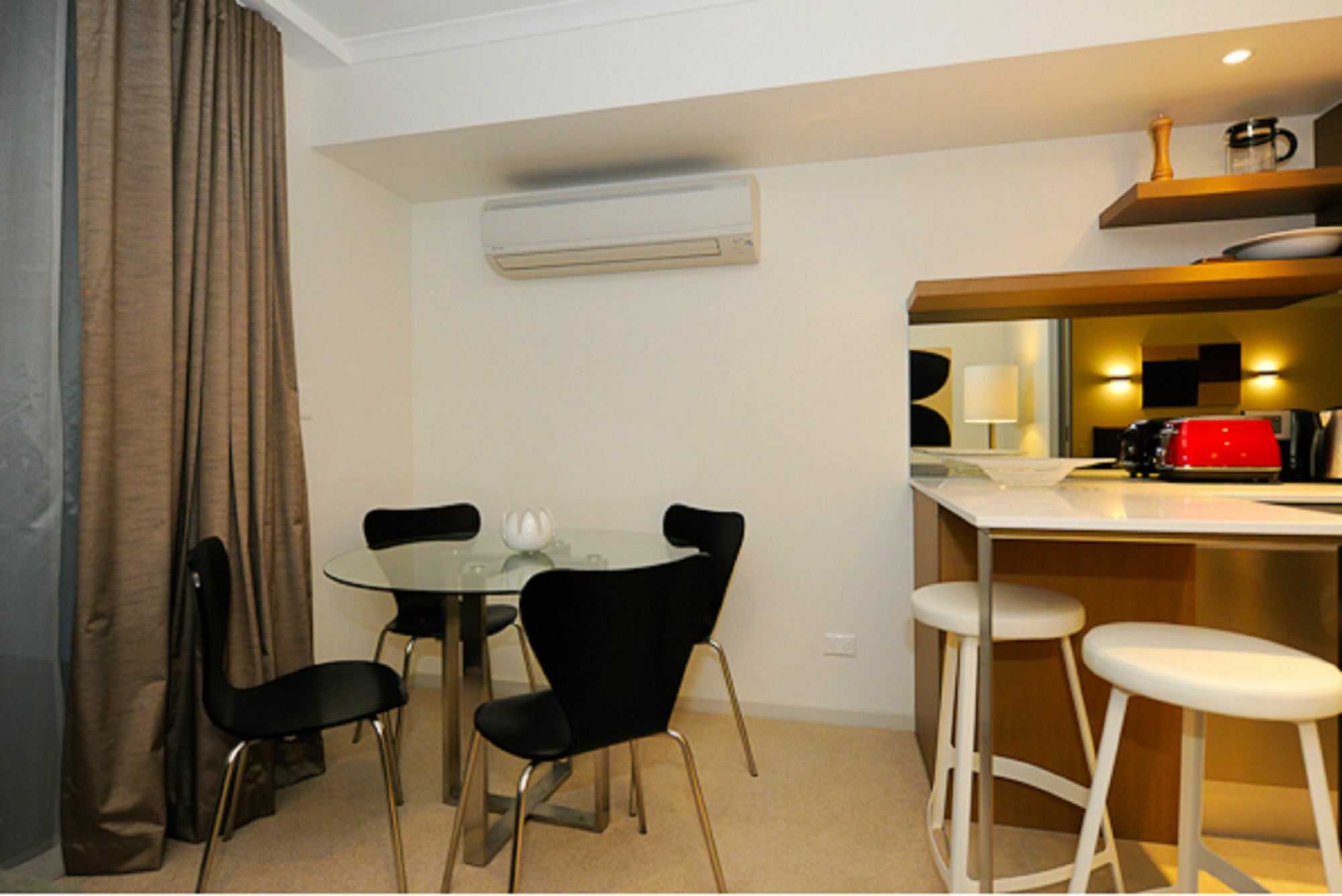 Morgan Suites Brisbane Buitenkant foto